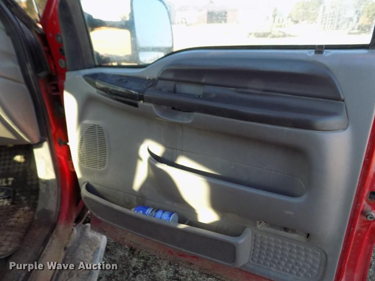 image for item DY9160 1999 Ford F350 Super Duty SuperCab pickup truck