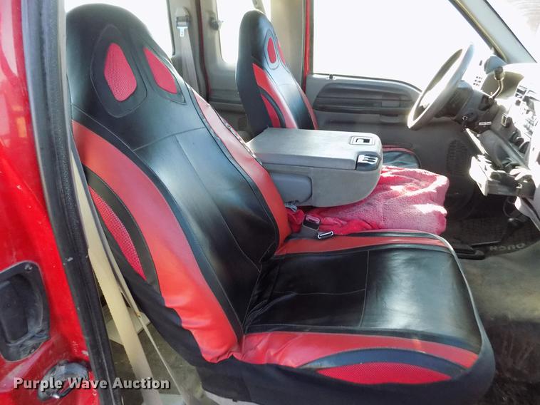 image for item DY9160 1999 Ford F350 Super Duty SuperCab pickup truck