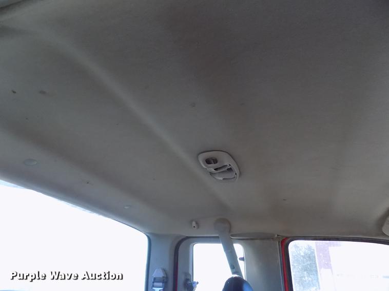 image for item DY9160 1999 Ford F350 Super Duty SuperCab pickup truck