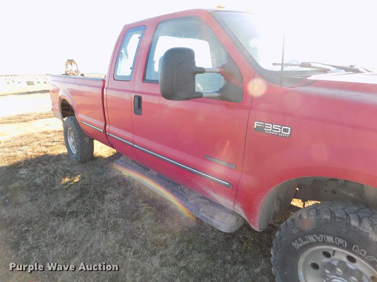 image for item DY9160 1999 Ford F350 Super Duty SuperCab pickup truck