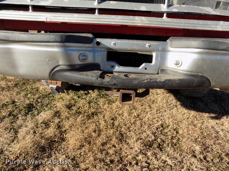 image for item DY9160 1999 Ford F350 Super Duty SuperCab pickup truck
