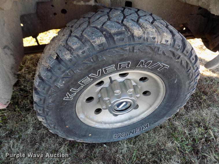 image for item DY9160 1999 Ford F350 Super Duty SuperCab pickup truck