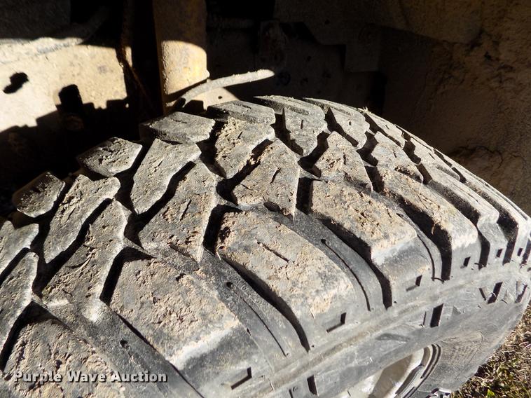 image for item DY9160 1999 Ford F350 Super Duty SuperCab pickup truck