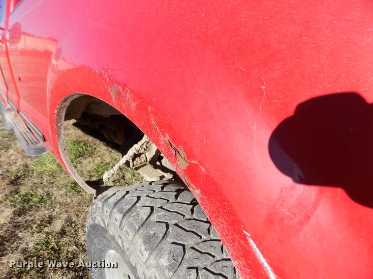 image for item DY9160 1999 Ford F350 Super Duty SuperCab pickup truck