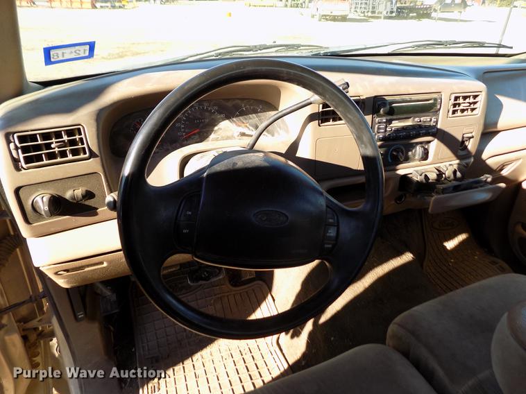 image for item DY9161 1999 Ford F250 Super Duty Crew Cab pickup truck