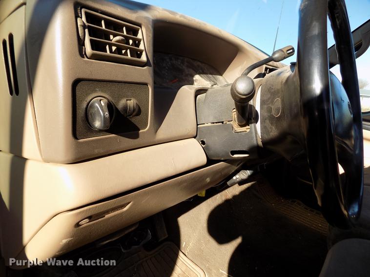 image for item DY9161 1999 Ford F250 Super Duty Crew Cab pickup truck