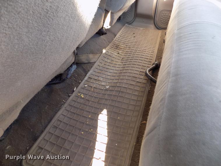 image for item DY9161 1999 Ford F250 Super Duty Crew Cab pickup truck