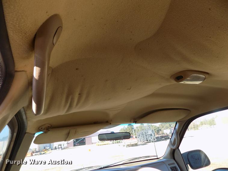 image for item DY9161 1999 Ford F250 Super Duty Crew Cab pickup truck