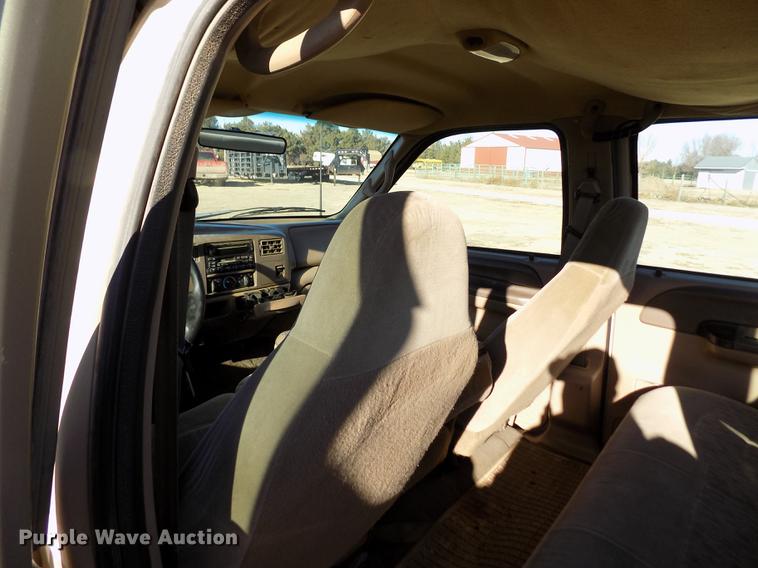 image for item DY9161 1999 Ford F250 Super Duty Crew Cab pickup truck