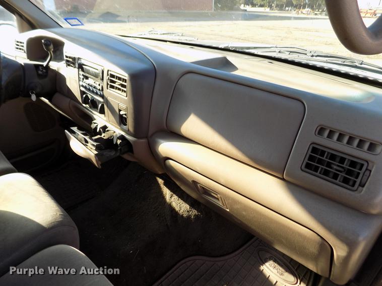 image for item DY9161 1999 Ford F250 Super Duty Crew Cab pickup truck