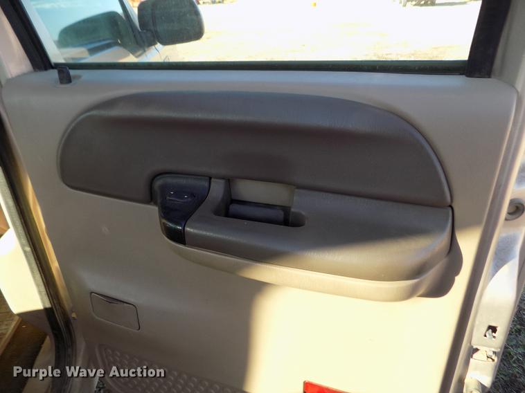 image for item DY9161 1999 Ford F250 Super Duty Crew Cab pickup truck