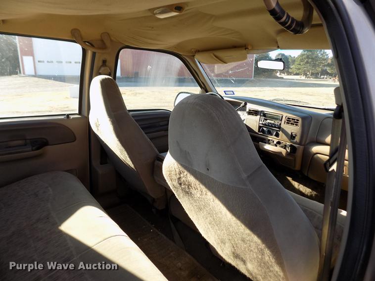 image for item DY9161 1999 Ford F250 Super Duty Crew Cab pickup truck