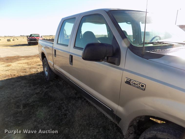 image for item DY9161 1999 Ford F250 Super Duty Crew Cab pickup truck