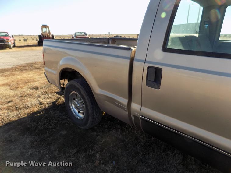 image for item DY9161 1999 Ford F250 Super Duty Crew Cab pickup truck