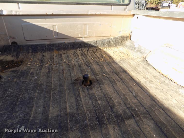 image for item DY9161 1999 Ford F250 Super Duty Crew Cab pickup truck