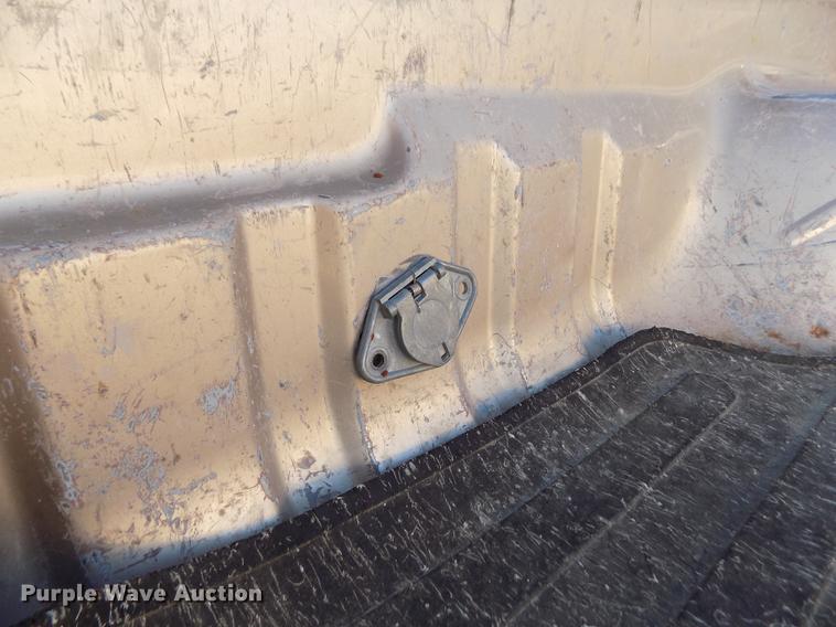 image for item DY9161 1999 Ford F250 Super Duty Crew Cab pickup truck