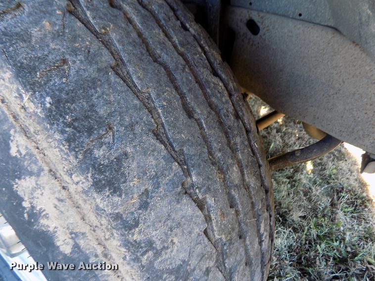 image for item DY9161 1999 Ford F250 Super Duty Crew Cab pickup truck