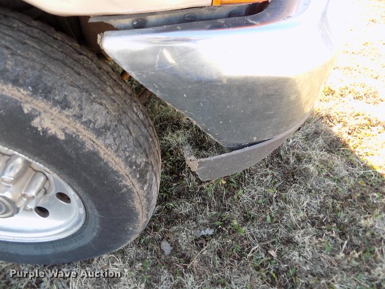 image for item DY9161 1999 Ford F250 Super Duty Crew Cab pickup truck