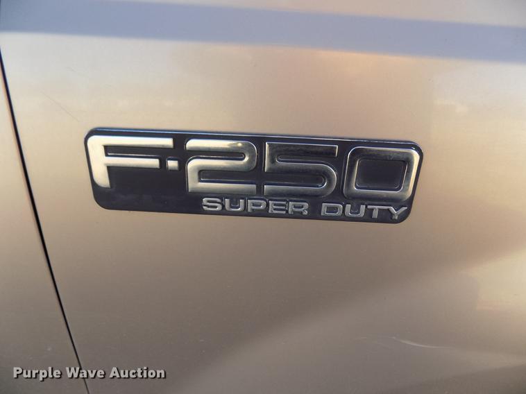 image for item DY9161 1999 Ford F250 Super Duty Crew Cab pickup truck