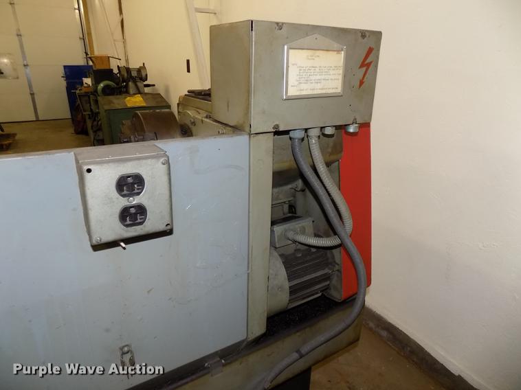 image for item DZ9602 Clausing Colchester 600 metal lathe