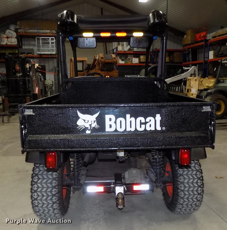 image for item DZ9609 2006 Bobcat 2300 utility vehicle
