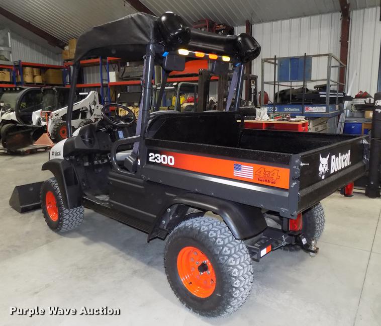 image for item DZ9609 2006 Bobcat 2300 utility vehicle