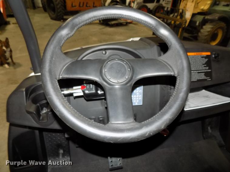 image for item DZ9609 2006 Bobcat 2300 utility vehicle