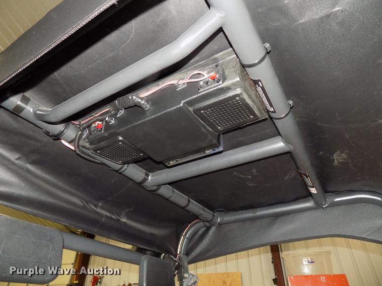 image for item DZ9609 2006 Bobcat 2300 utility vehicle