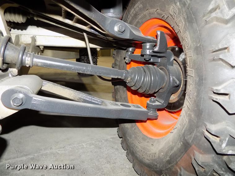 image for item DZ9609 2006 Bobcat 2300 utility vehicle