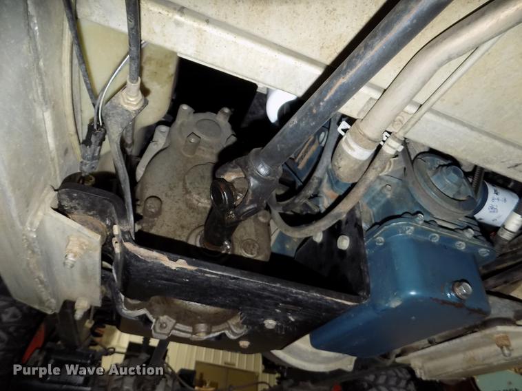 image for item DZ9609 2006 Bobcat 2300 utility vehicle