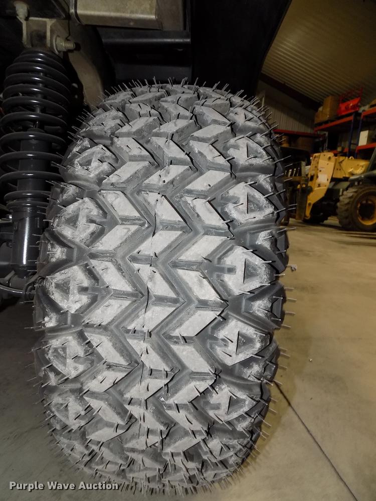 image for item DZ9609 2006 Bobcat 2300 utility vehicle