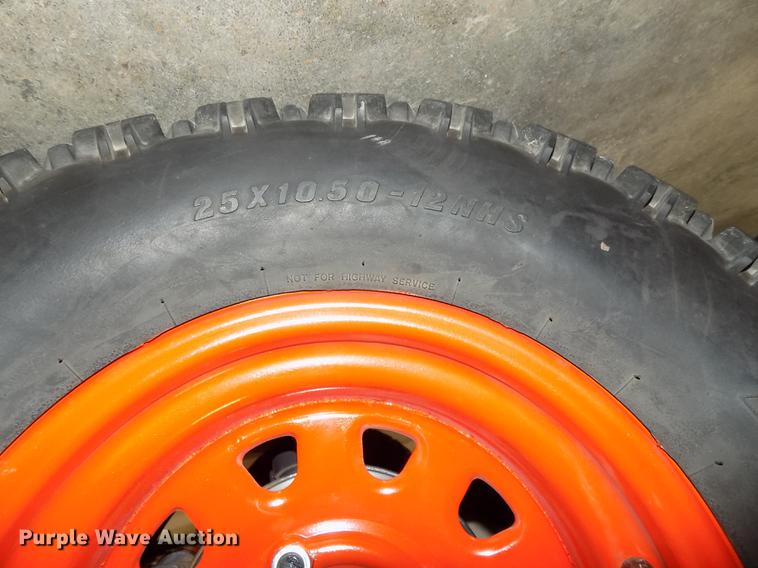 image for item DZ9609 2006 Bobcat 2300 utility vehicle