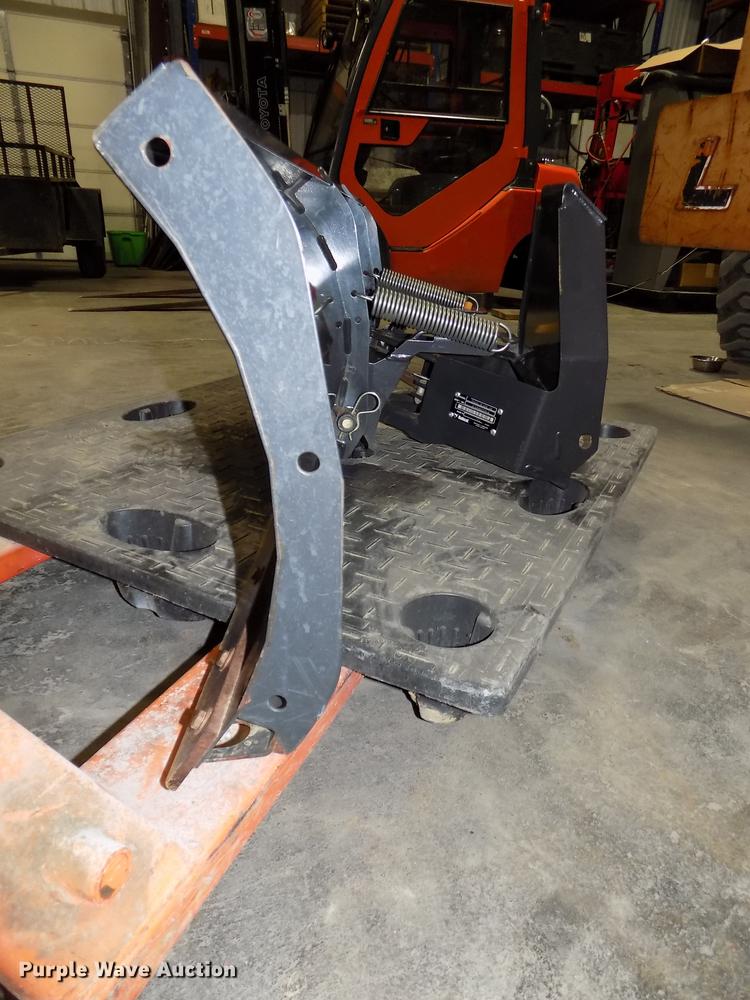 image for item DZ9609 2006 Bobcat 2300 utility vehicle