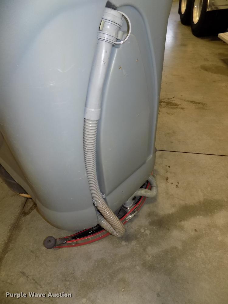 image for item DZ9620 Advance Advenger 3210D floor scrubber