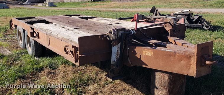 image for item EF9981 1954 equipment trailer