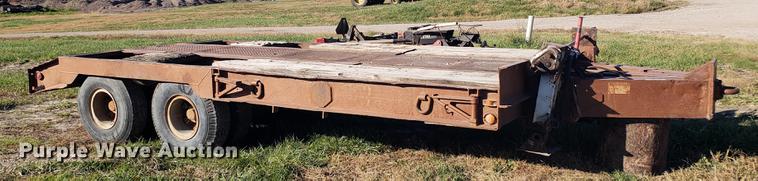 image for item EF9981 1954 equipment trailer