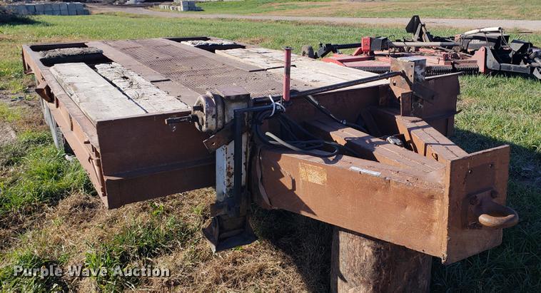 image for item EF9981 1954 equipment trailer