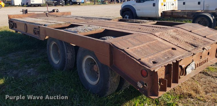 image for item EF9981 1954 equipment trailer