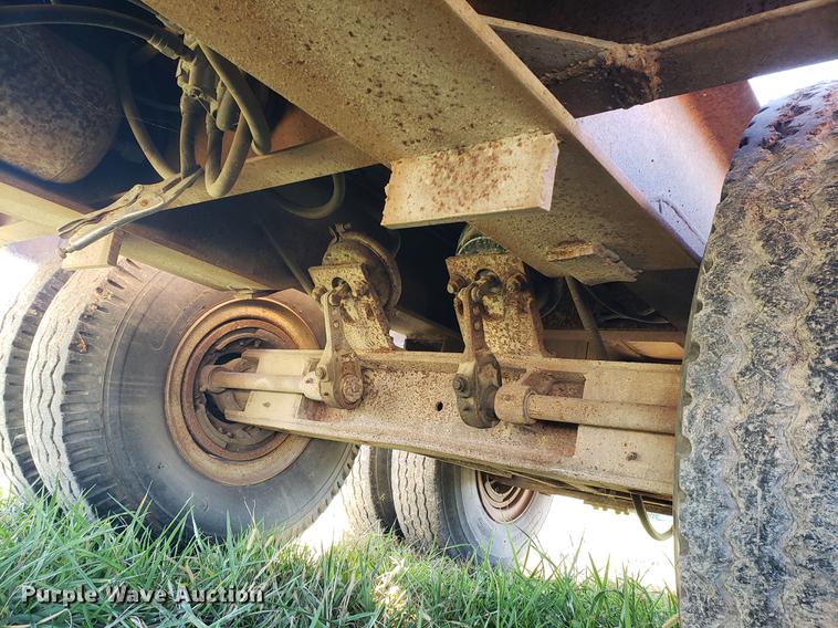 image for item EF9981 1954 equipment trailer