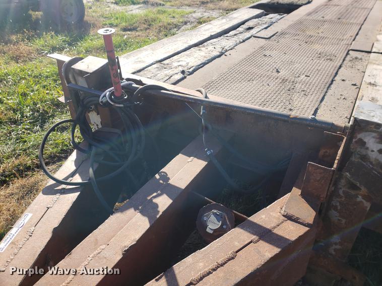 image for item EF9981 1954 equipment trailer