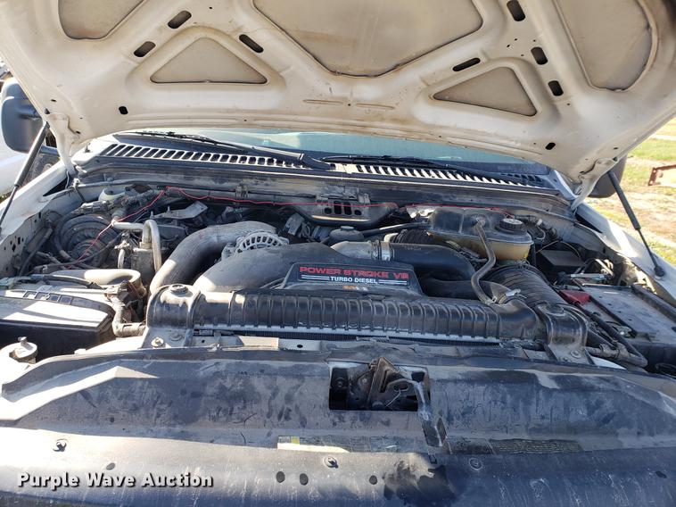 image for item EF9982 2006 Ford F450 Super Duty truck cab and chassis