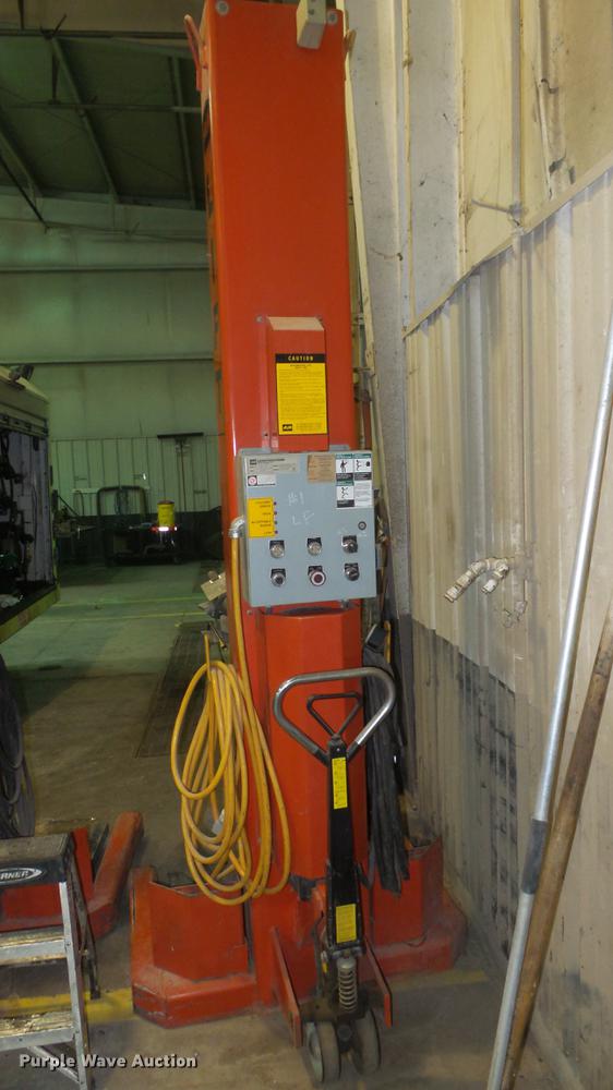 image for item EH9121 ALM WE-18 automotive lift system
