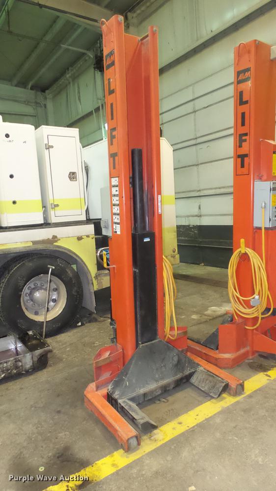 image for item EH9121 ALM WE-18 automotive lift system