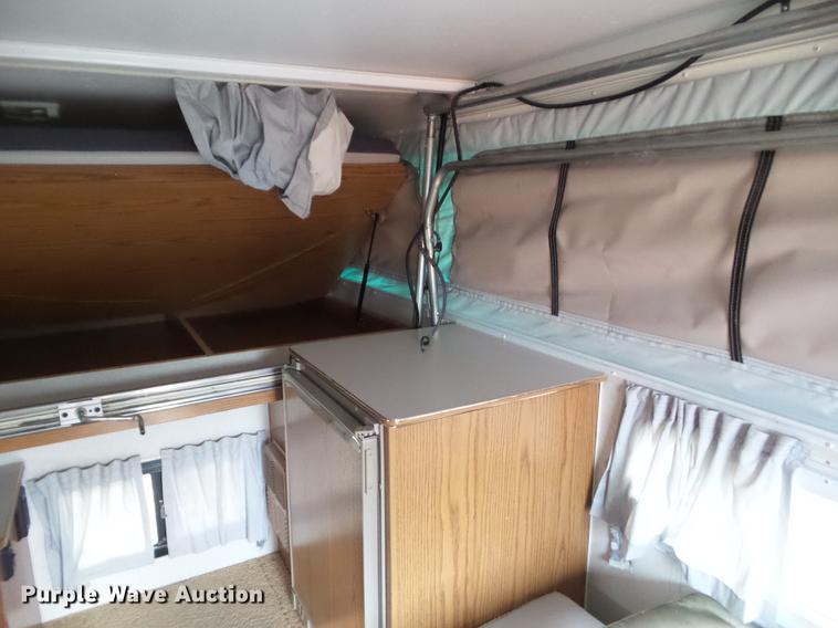 image for item EM9006 Starcraft Starmate camper