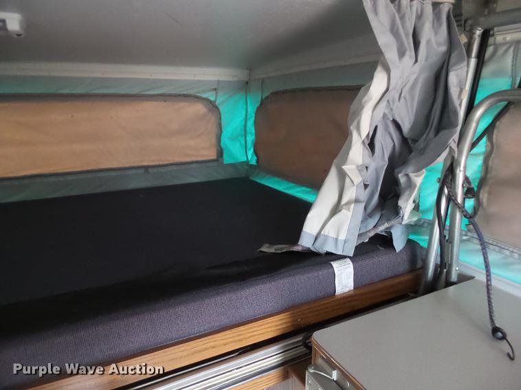 image for item EM9006 Starcraft Starmate camper