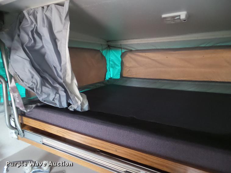 image for item EM9006 Starcraft Starmate camper