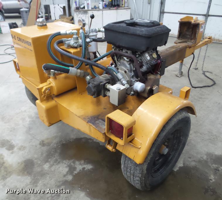 EZ No. 5 rim crusher in Bloomfield, IA Item EM9027 sold Purple Wave