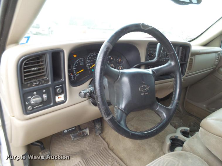 image for item EN9683 2001 Chevrolet Silverado 1500 Crew Cab pickup truck