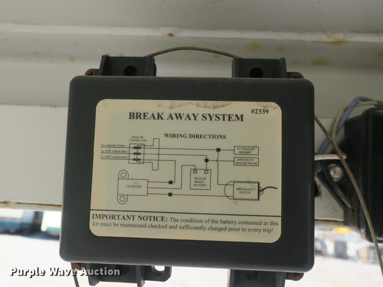 image for item EO9431 2014 Calico enclosed cargo trailer