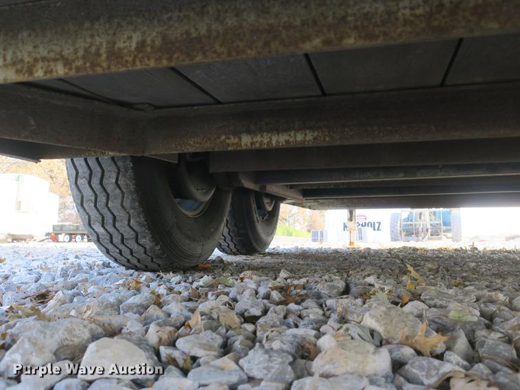 image for item EO9431 2014 Calico enclosed cargo trailer